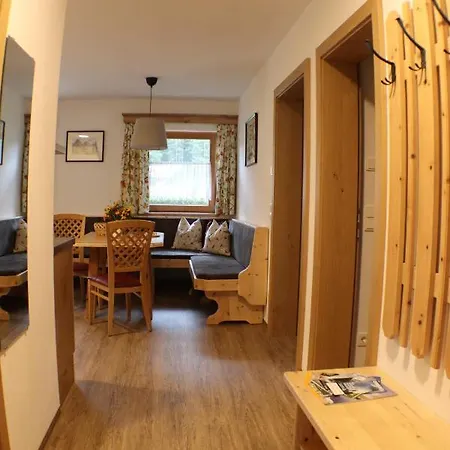 Apartment Lerchenhof *